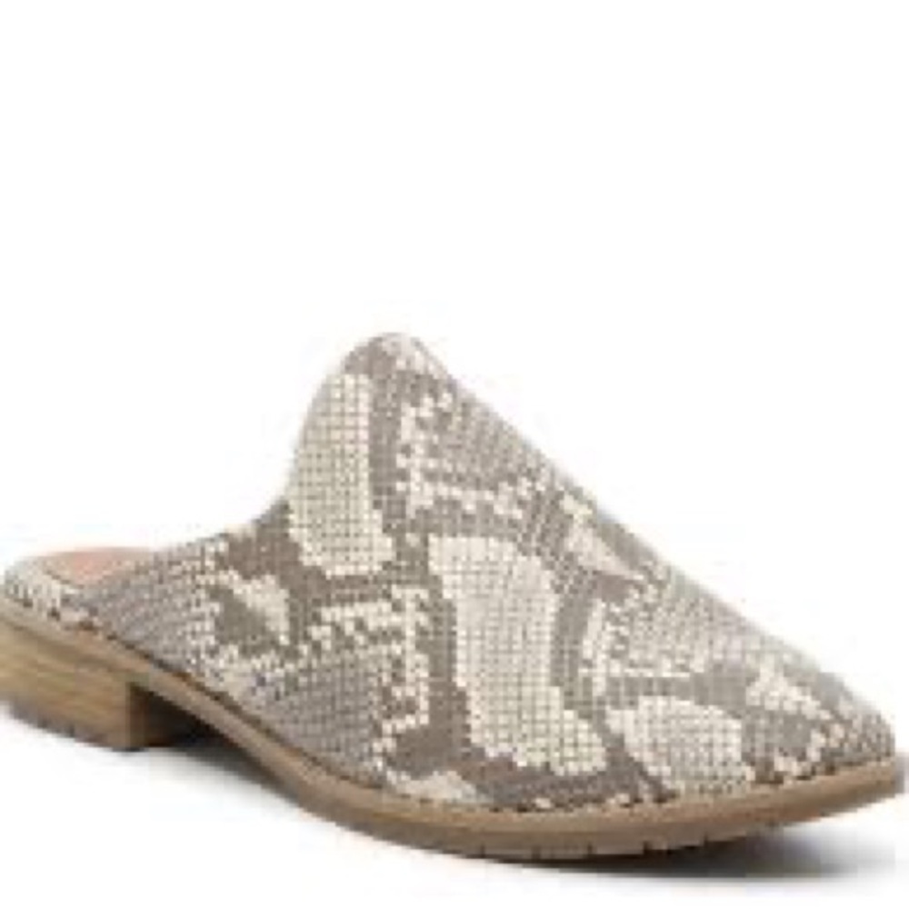 Euro soft‎ by Sofft Winona brown reptile snake skin pointy toe mule slide flats